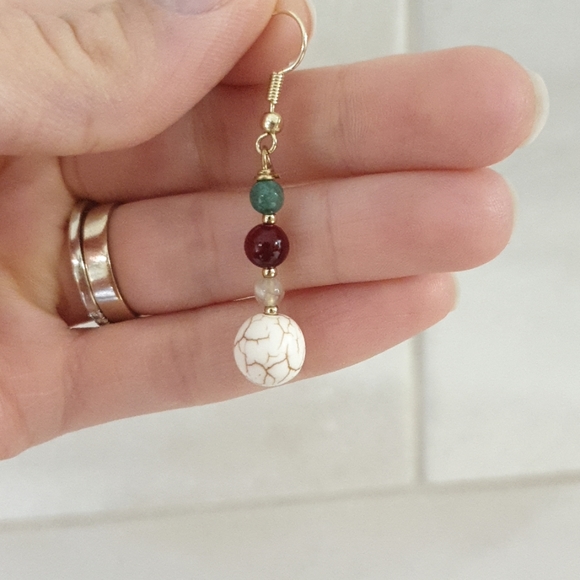 Earrings - Picture 2 of 3